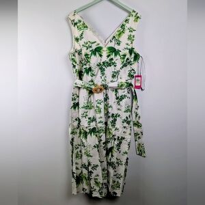 Vince Camuto Sleeveless Floral Green and White Midi Dress